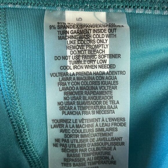 NWT Calvin Klein Performance Athletic Cropped Tankini Top Size XXL - Picture 7 of 7